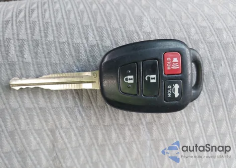 2014 Toyota Camry Se z USA, uszkodzony, nr VIN 4T1BF1FK7EU447894